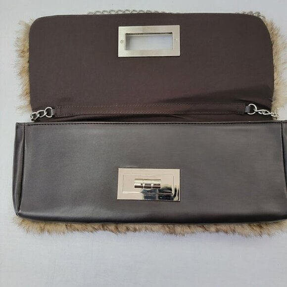 Funky and Fun Faux Fur Poppie Jones Purse - Get Ready for Festival Time - Picture 3 of 8